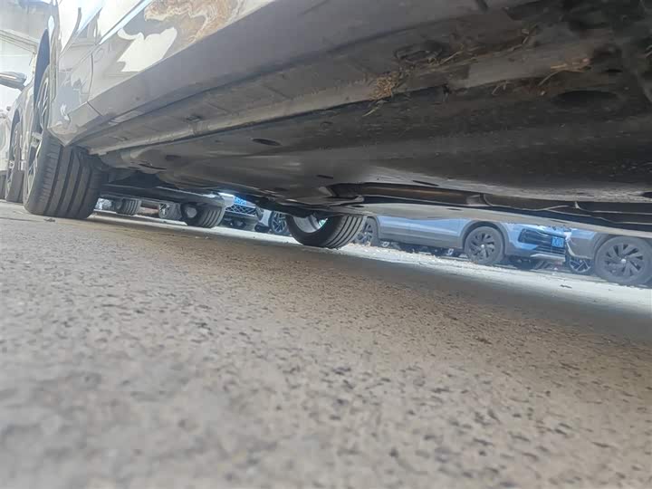 Volkswagen Tiguan L Pro 2025 2025款 PRO 380TSI 四驱 R-Line 智尊版