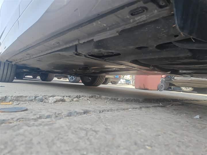 Volkswagen Tiguan L Pro 2025 2025款 PRO 380TSI 四驱 R-Line 智尊版