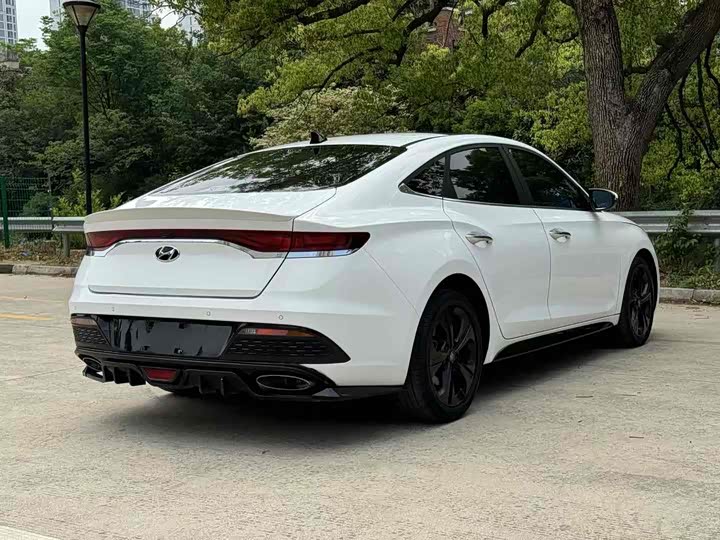 Hyundai Lafesta 2021 2021款 280TGDi DLX豪华版