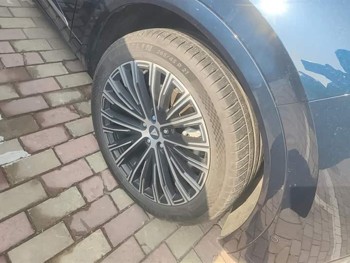 Changan Deepal S09 2025 2025款 四驱Ultra+ 高定版