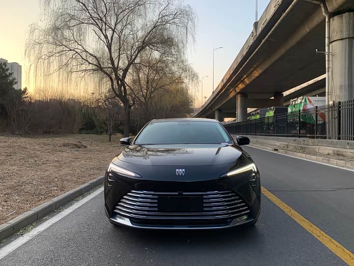 Buick LaCrosse 2025 2025款 28T 白金版