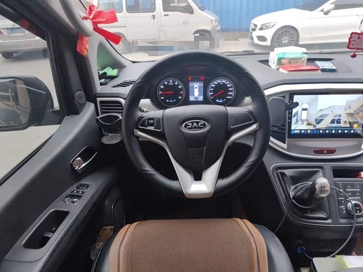 JAC Refine M4 2021 2021款 2.0L 手动舒适版