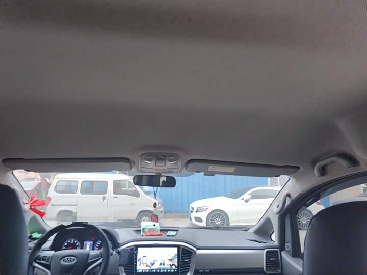 JAC Refine M4 2021 2021款 2.0L 手动舒适版