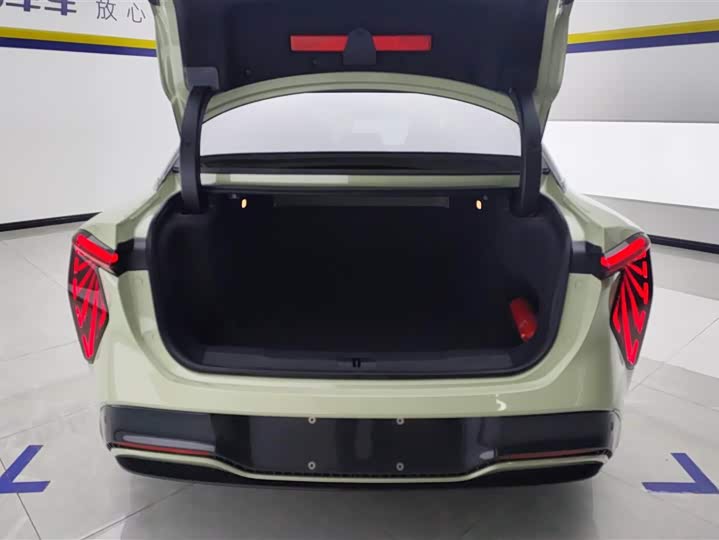 Hongqi EH7 2024 2024款 690 Pro