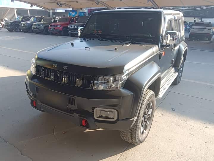 BAIC Beijing BJ40 2024 2024款 2.0D 刀锋英雄荣耀版