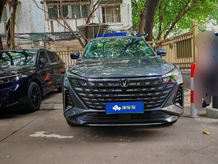 Changan UNI-Z Hybrid 2024 2024款 蓝鲸智电iDD 125km 卓越型