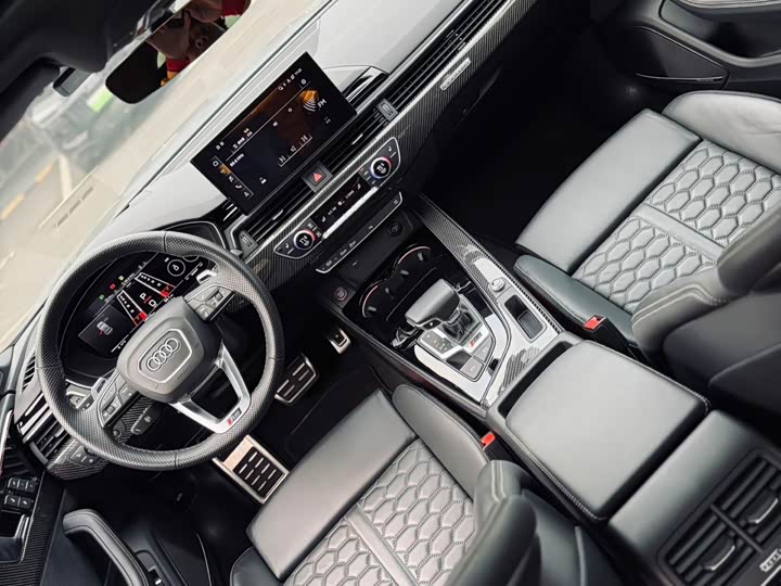 Audi RS 5 2023 2023款 RS 5 2.9T Sportback 暗金版