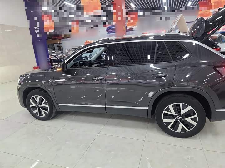 Volkswagen Tayron 2024 2024款 300TSI 两驱豪华Plus进阶版