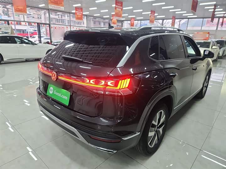 Volkswagen Tayron 2024 2024款 300TSI 两驱豪华Plus进阶版