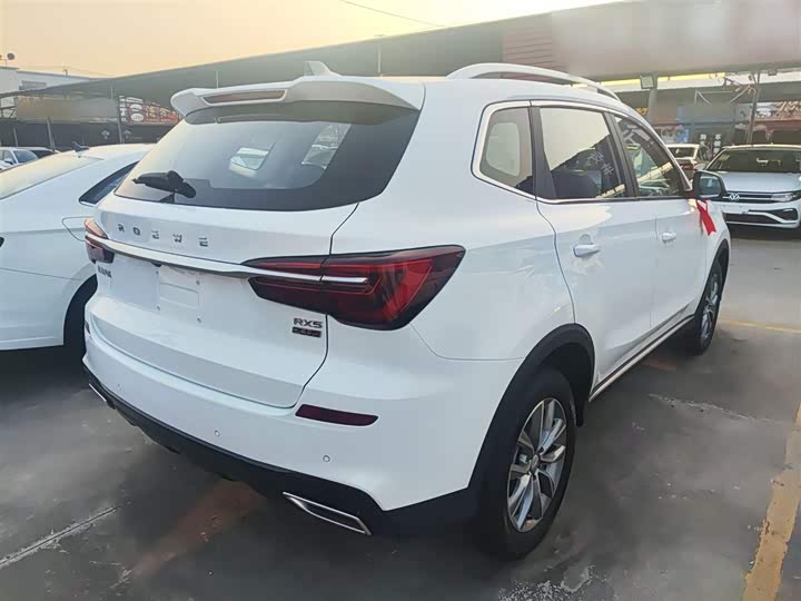 Roewe RX5 2025 2025款 PLUS 330TGI 自动领潮智惠版