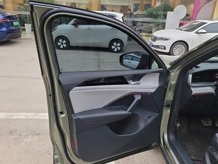 Volkswagen Tayron 2025 2025款 探岳L 380TSI 四驱豪华Easy包