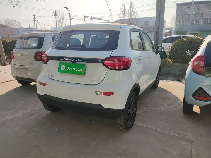 Leapmotor T03 2025 2025款 310舒享版