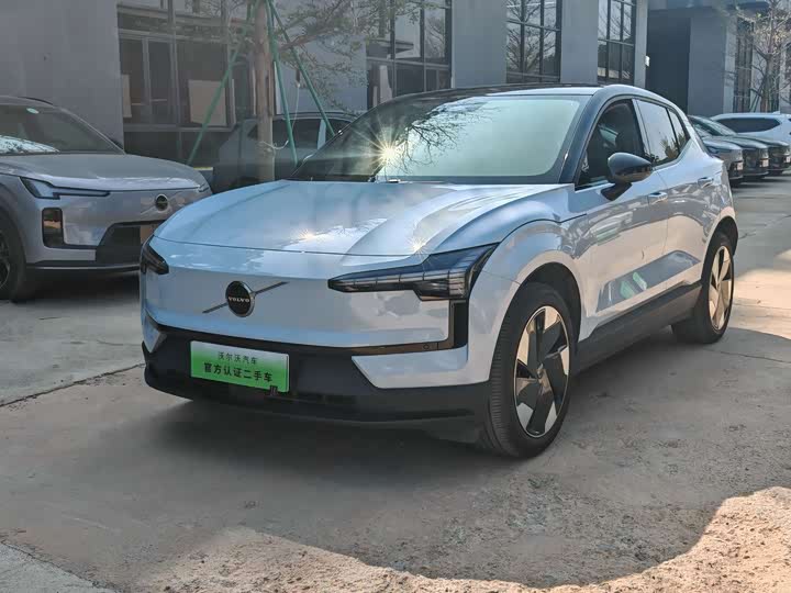 Volvo EX30 2025 2025款 后驱长续航版 Plus