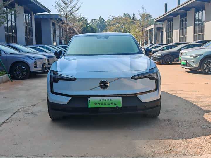 Volvo EX30 2025 2025款 后驱长续航版 Plus