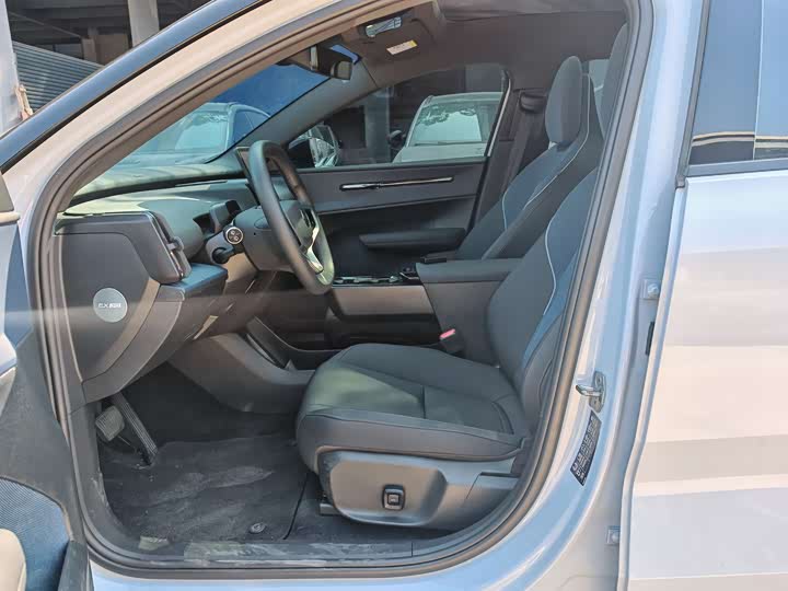 Volvo EX30 2025 2025款 后驱长续航版 Plus