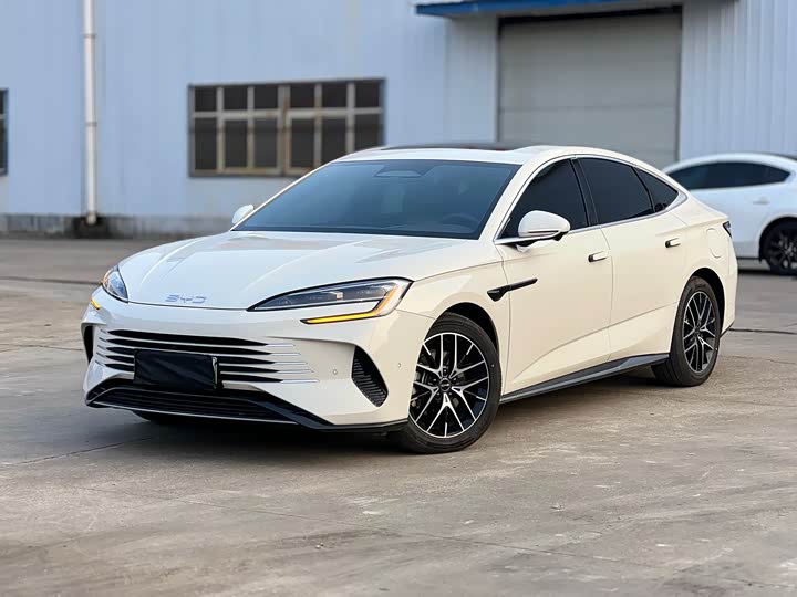 BYD Seal 07 DM-i Hybrid 2025 2025款 智驾版 DM-i 1.5L 125km 尊贵型