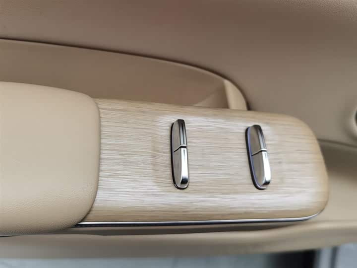 Exeed Sterra ET 2024 2024款 增程 240 Ultra四驱