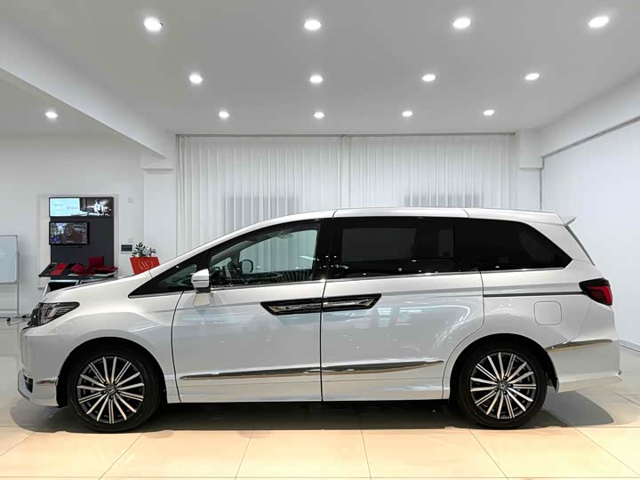 Honda Elysion 2024 2024款 2.0L e:HEV 豪华版