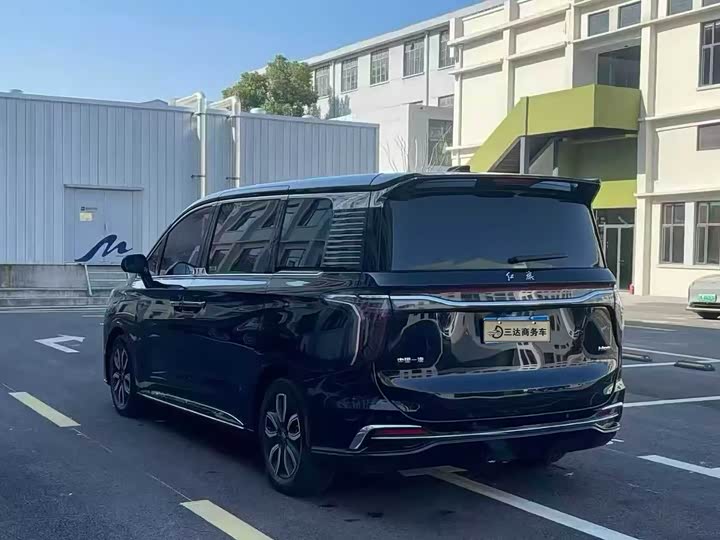 Hongqi HQ9 2023 2023款 2.0T 智联旗畅版