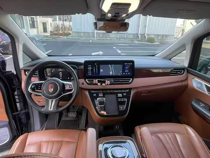 Hongqi HQ9 2023 2023款 2.0T 智联旗畅版