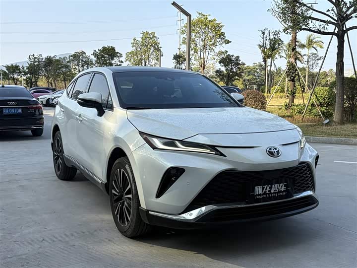 Toyota Venza 2023 2023款 2.0L CVT两驱尊贵版