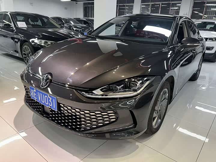 Volkswagen Lamando L 2024 2024款 凌渡L 280TSI DSG炫辣版