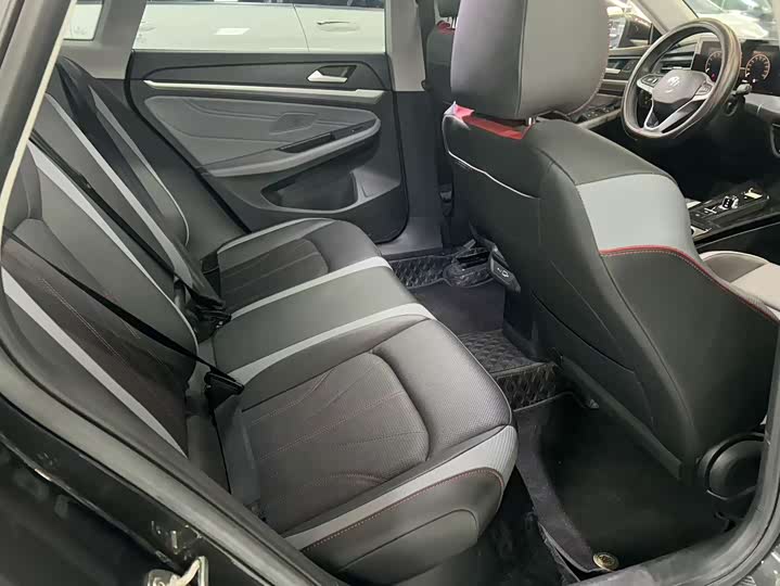 Volkswagen Lamando L 2024 2024款 凌渡L 280TSI DSG炫辣版