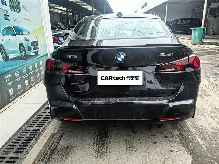 BMW 2 Series 2025 2025款 225L M运动曜夜套装