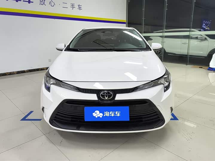 Toyota Levin 2024 2024款 智能电混双擎 1.8L 领先版
