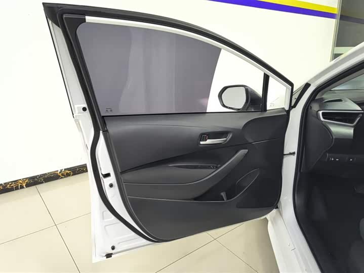 Toyota Levin 2024 2024款 智能电混双擎 1.8L 领先版