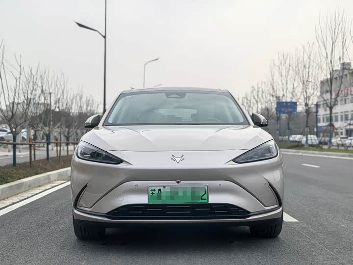 BAIC Arcfox Alpha S6 2025 2025款 735MAX 160kW