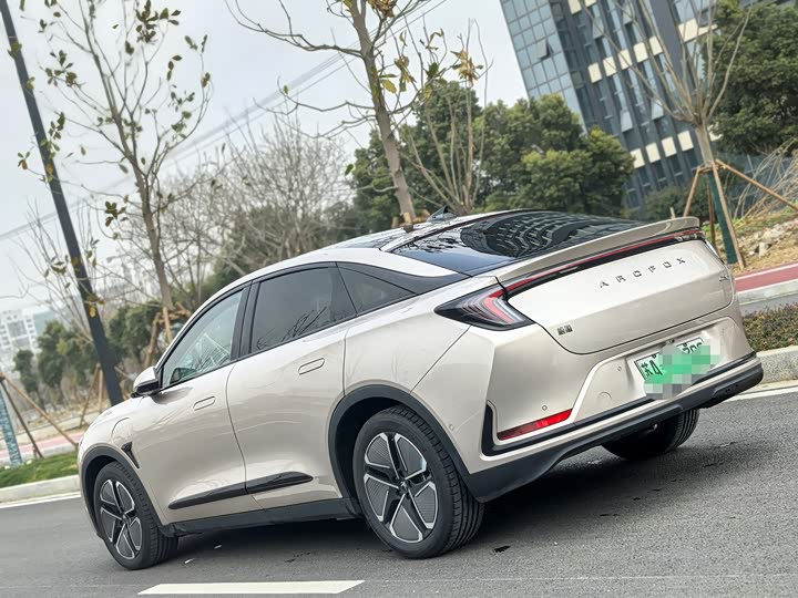 BAIC Arcfox Alpha S6 2025 2025款 735MAX 160kW