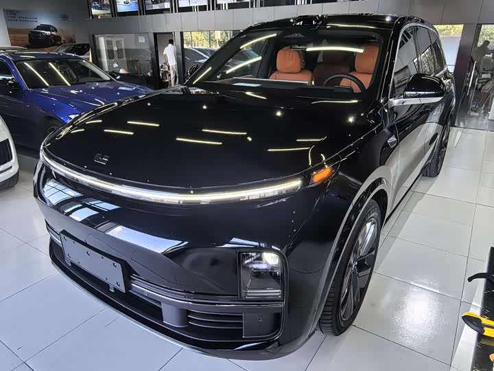 LiXiang L9 2025 2025款 Ultra 智能焕新版