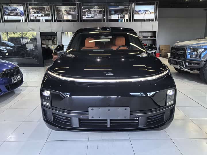 LiXiang L9 2025 2025款 Ultra 智能焕新版