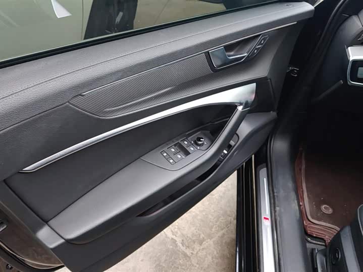 Audi A6L Hybrid 2020 2020款 55 TFSI e quattro