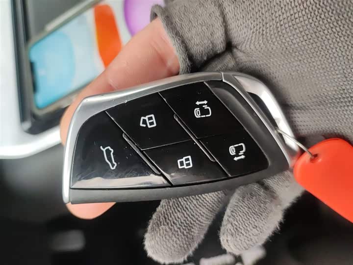 Maxus G70 2024 2024款 2.0T 自动旗舰版 7座