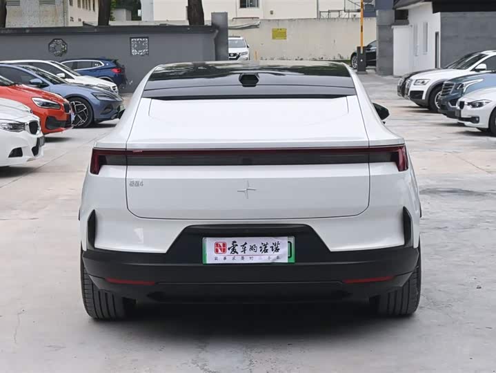 Polestar 4 2024 2024款 双电机长续航PLUS 双星互联版