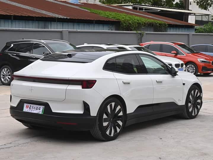 Polestar 4 2024 2024款 双电机长续航PLUS 双星互联版