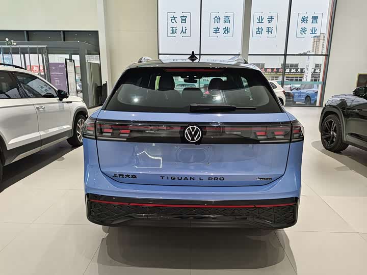 Volkswagen Tiguan L Pro 2025 2025款 PRO 380TSI 四驱 R-Line 智尊版