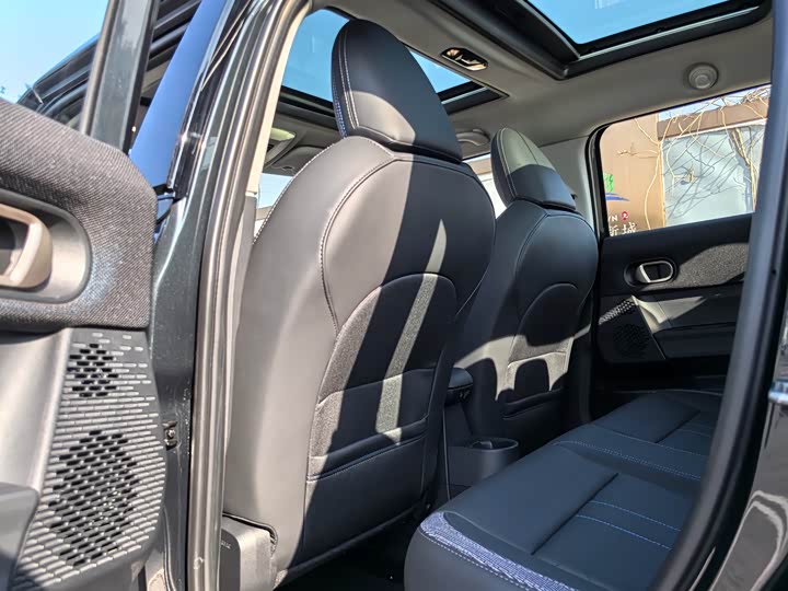 Mini Mini 2025 2025款 1.5T COOPER 经典派 五门版