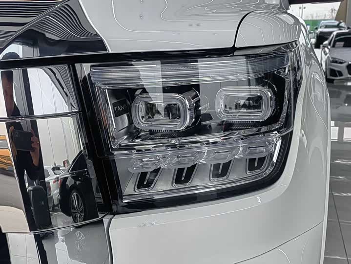 Tank 500 2023 2023款 3.0T 运动版 造境型 5座