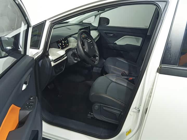 Bestune NAT 2023 2023款 PRO 舒享出行版 419km