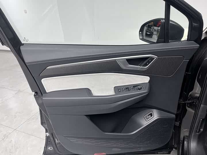 Volkswagen Talagon 2026 2026款 450TSI 四驱旗舰 6座