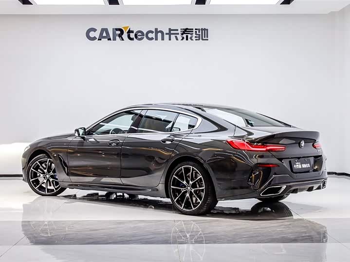 BMW 8 Series 2022 2022款 840i 四门轿跑车 M运动套装