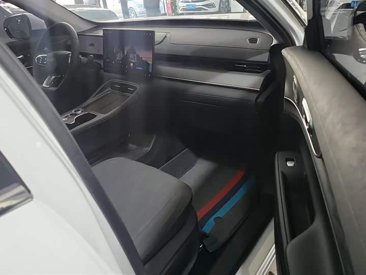 Chery Fulwin T8 2025 2025款 1.5T 130km 舒适版 5座