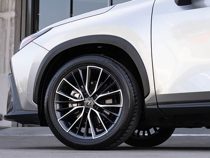 Lexus NX 2023 2023款 350h 前驱 创享版