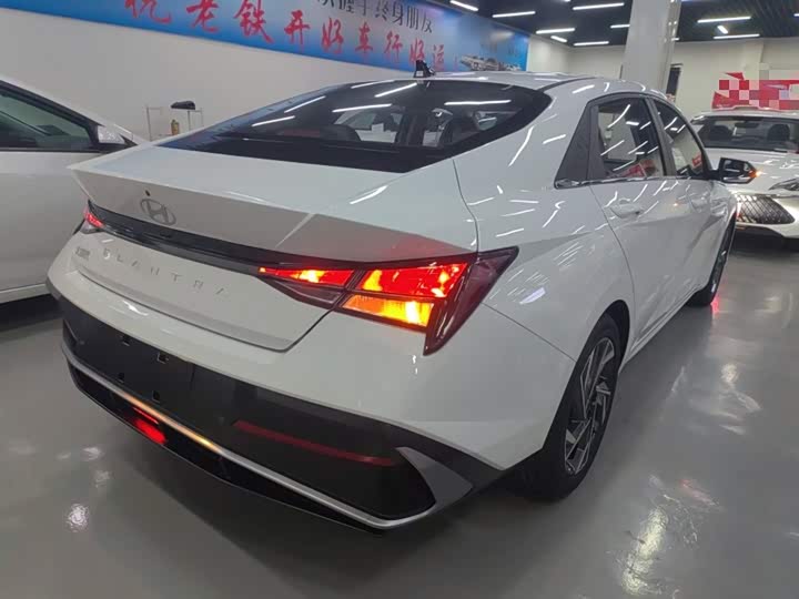 Hyundai Elantra N line 2023 2023款 1.5L CVT GLX精英版