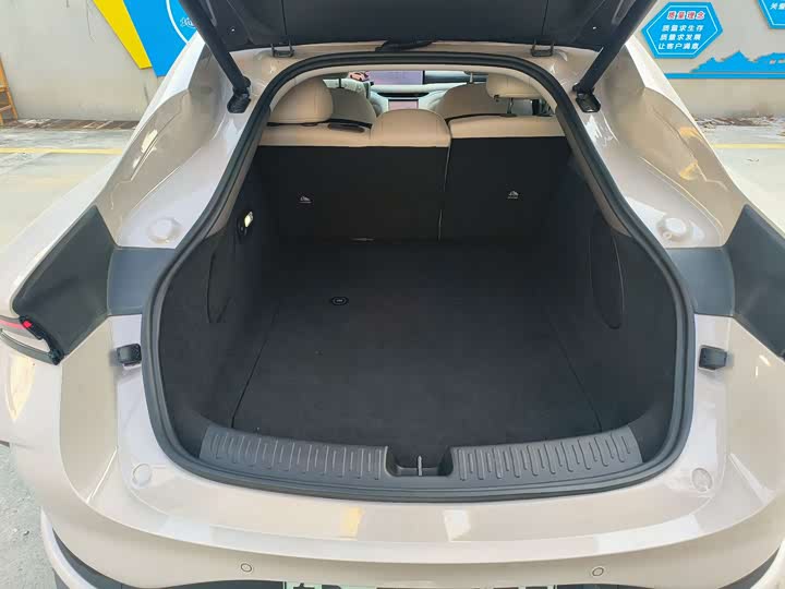 IM motors L6 2024 2024款 Max 标准版