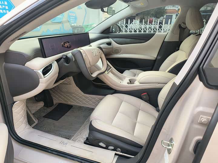 IM motors L6 2024 2024款 Max 标准版