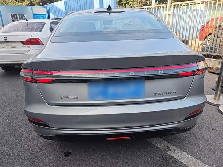 Lincoln Z (Zephyr) 2024 2024款 2.0T 两驱尊逸混动版